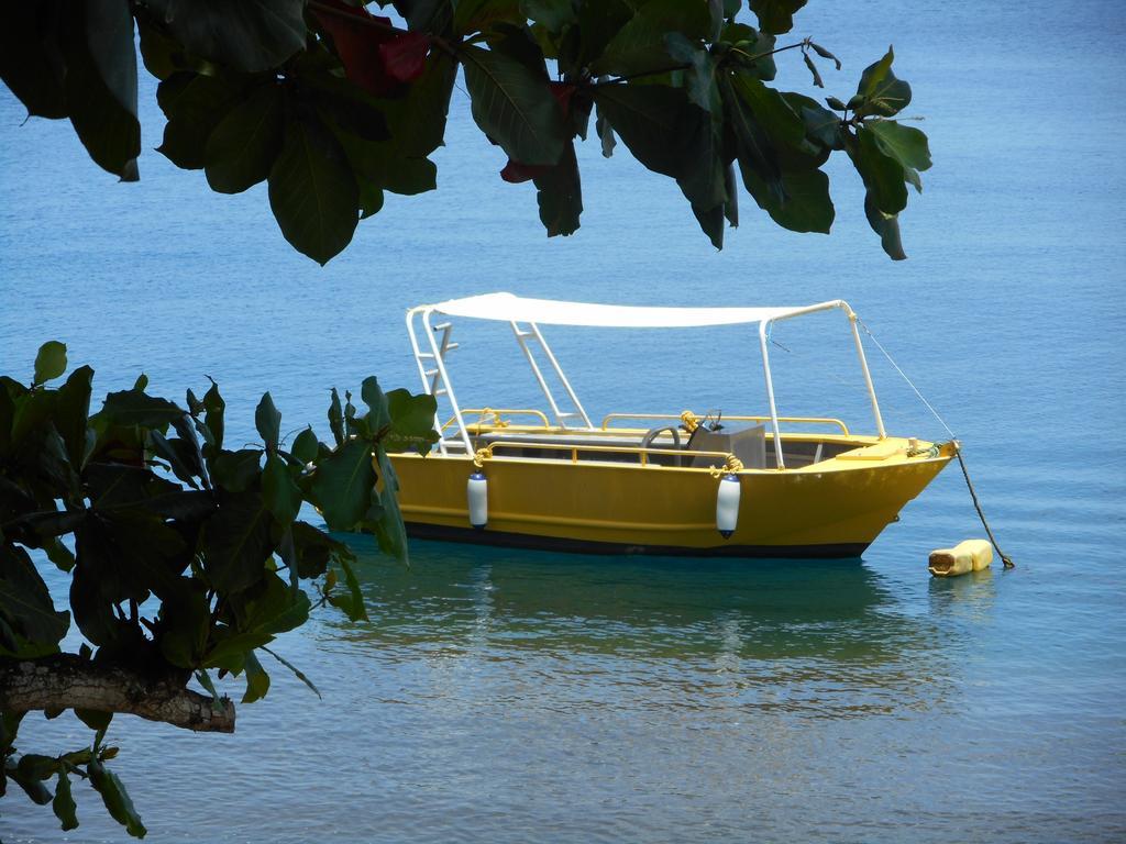 Sunset Bay Club & Seaside Dive Resort Salisbury Exterior foto